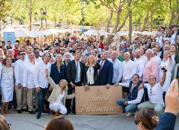 Si la troisième édition de ce mini-festival ouvert au grand public a eu lieu début mai et a connu un succès encore plus grand que les précédentes, c'est à présent que la station balnéaire est à son apogée estival qu'il mérite un coup de projecteur. 
